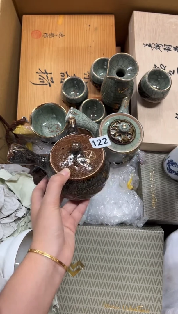 瓷片勵****人122中古商品谨慎参拍