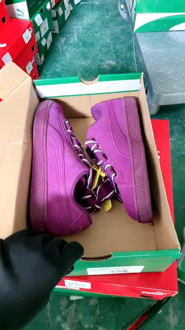 彪马时尚休闲运动鞋37M  Y132