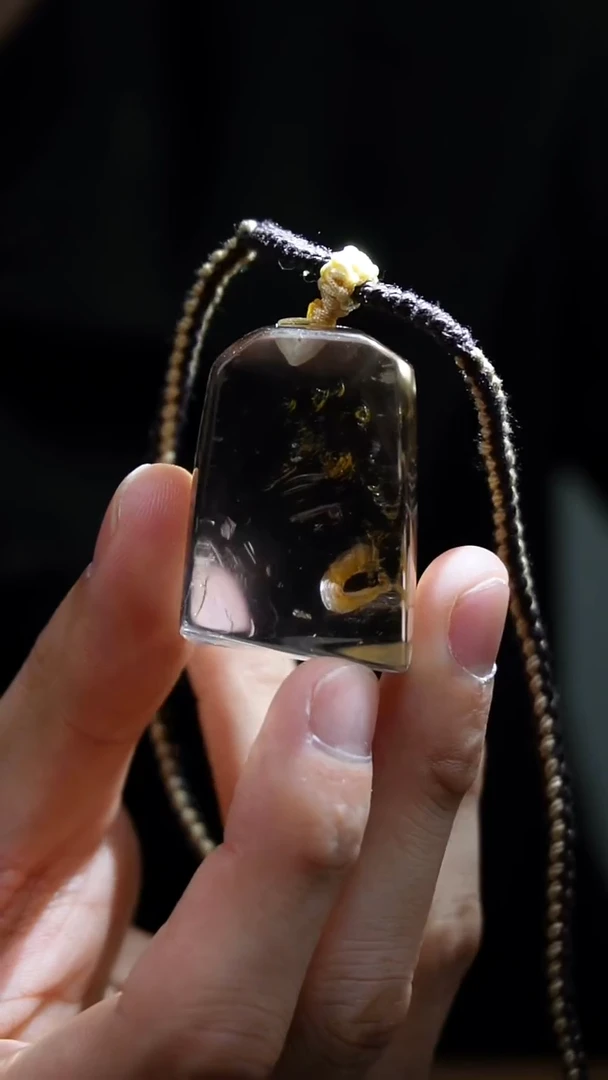 吊坠(赠链)未镶嵌水晶水晶