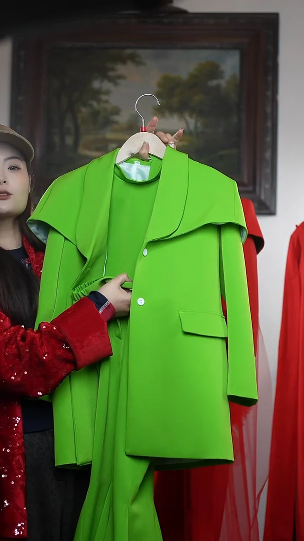 西****姐140码艺桐轩儿童潮服