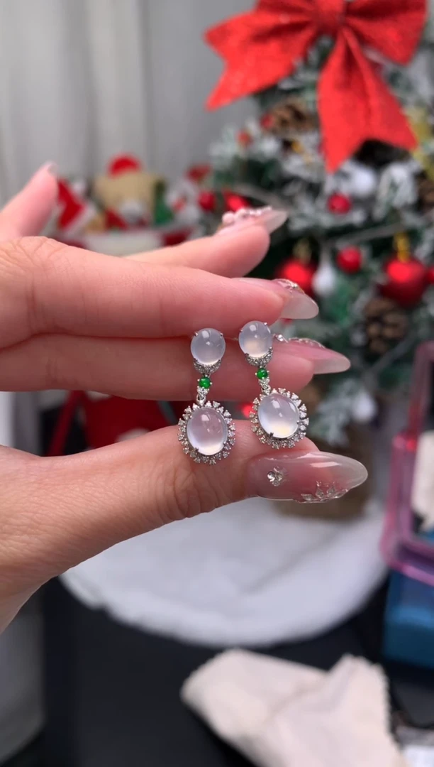 18K金镶嵌定制翡翠48小时鉴赏期 退货不扣服务费