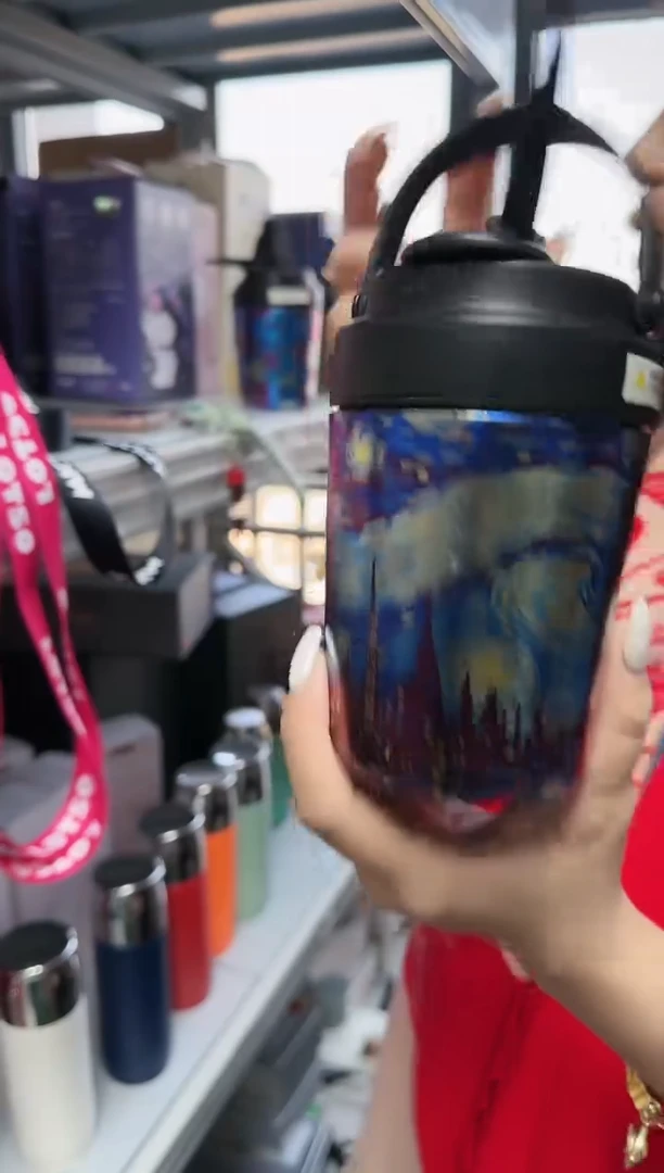 【闪购商品】瓷L063-------------