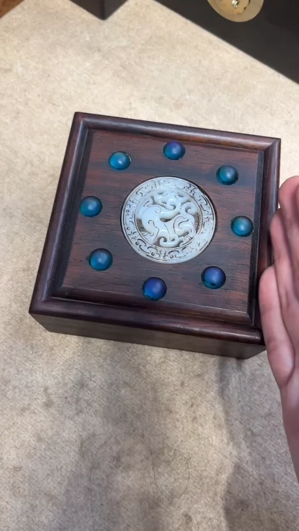 【闪购商品】木玉石镶嵌四方抽拉盒