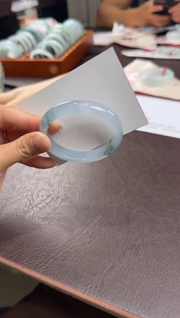 未镶嵌手镯（贵妃镯）翡翠WM11227-24