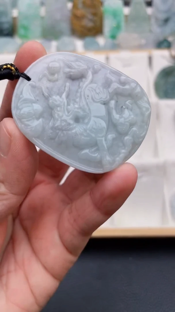 颈饰未镶嵌翡翠天然缅甸翡翠A货15