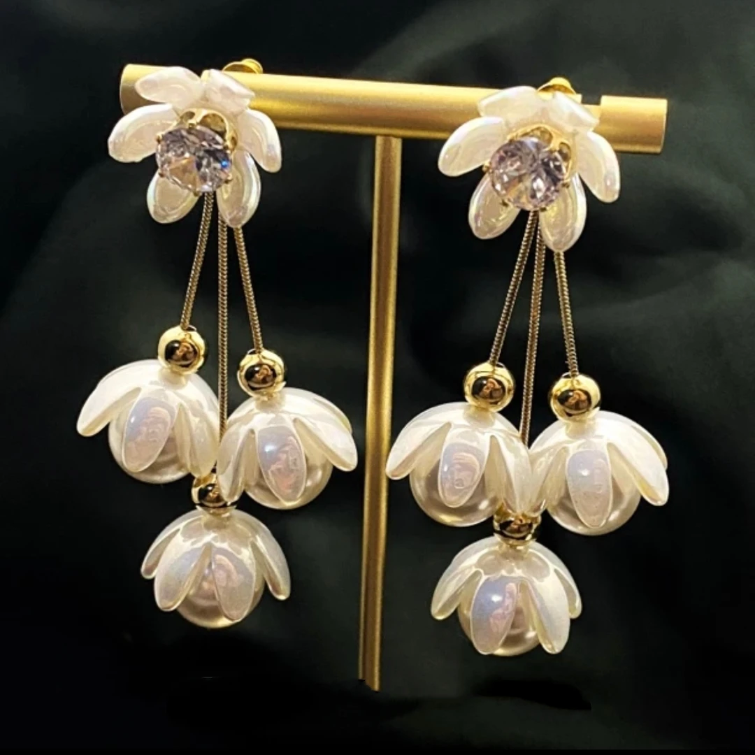 铜合金耳饰 铜合金耳饰耳环长款法式超仙时尚花瓣轻奢流苏小众