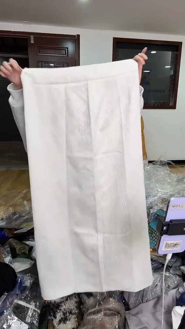 L码     110-120斤   半裙