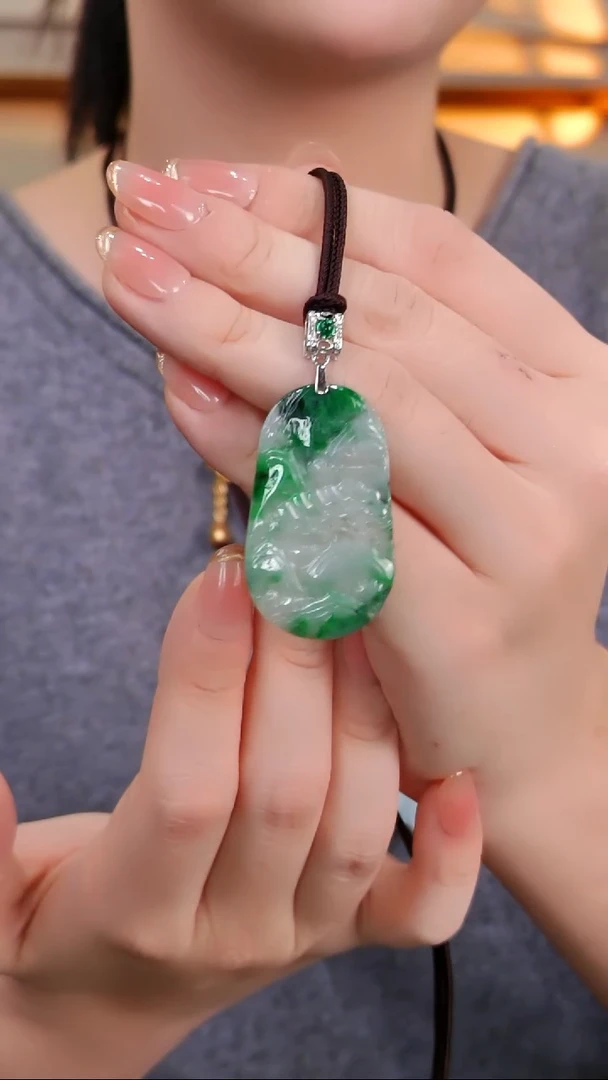 颈饰未镶嵌翡翠国风
