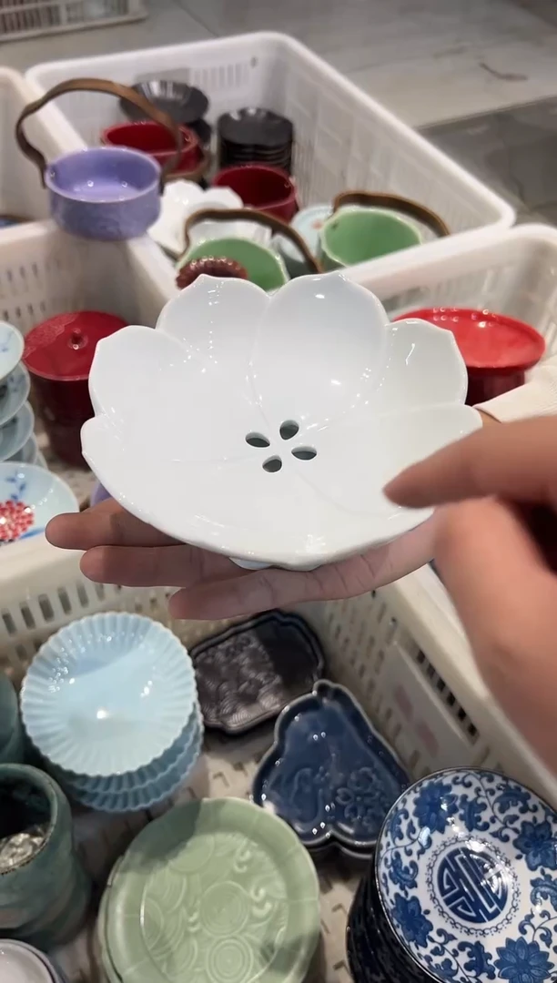 微瑕商品，介意勿拍