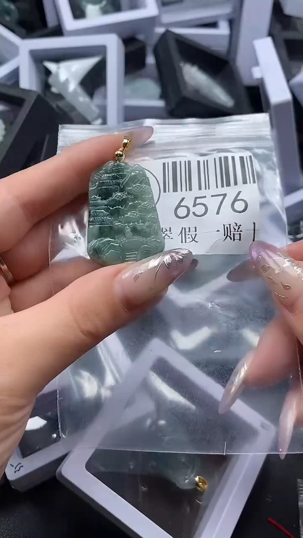 吊坠(不含链)未镶嵌翡翠6576