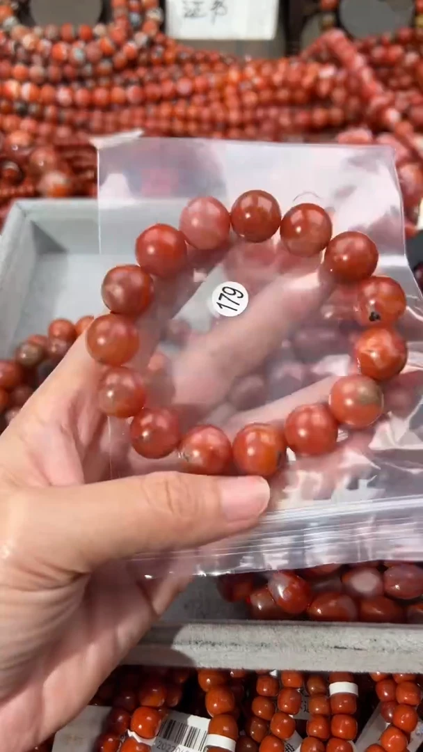 南红玛瑙手串未镶嵌14+