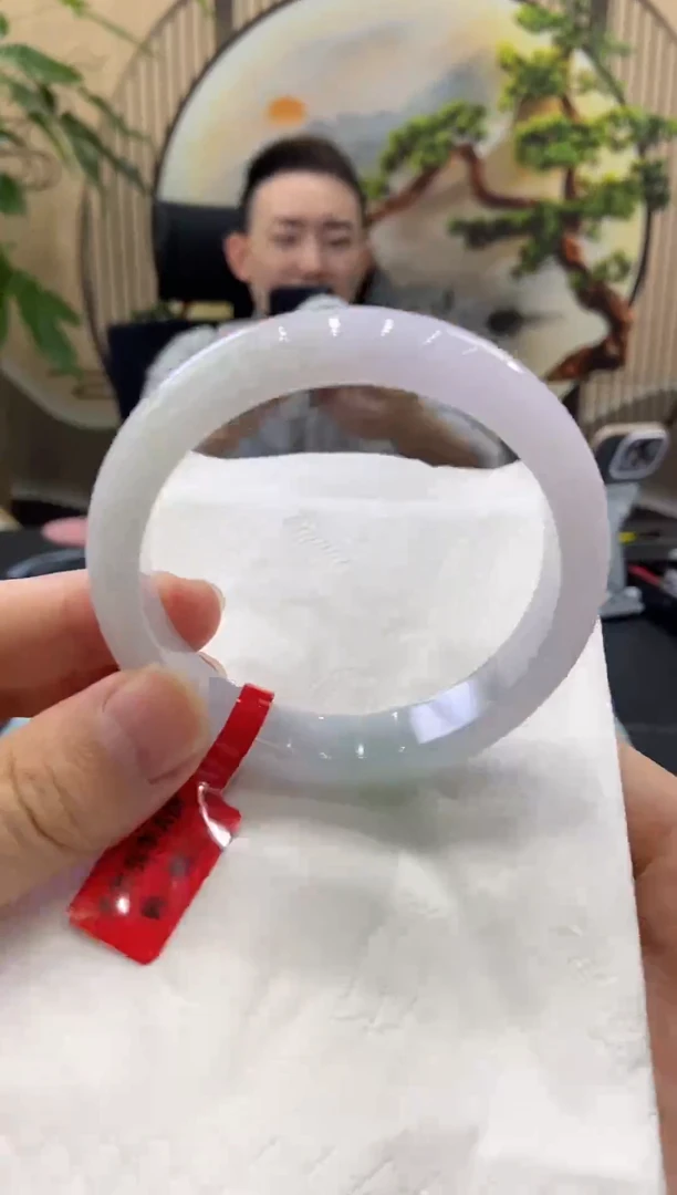 未镶嵌手镯翡翠18