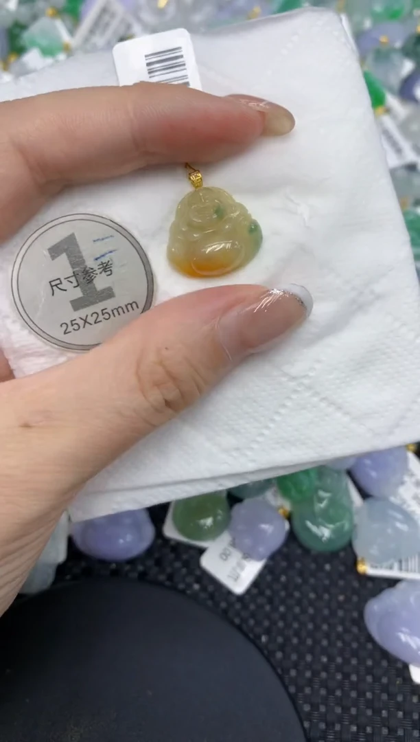 颈饰18K金镶嵌翡翠1111111