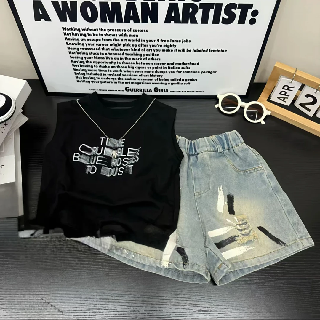 男童痞帅套装夏季2025新款儿童男孩炸街字母无袖背心牛仔裤两件套