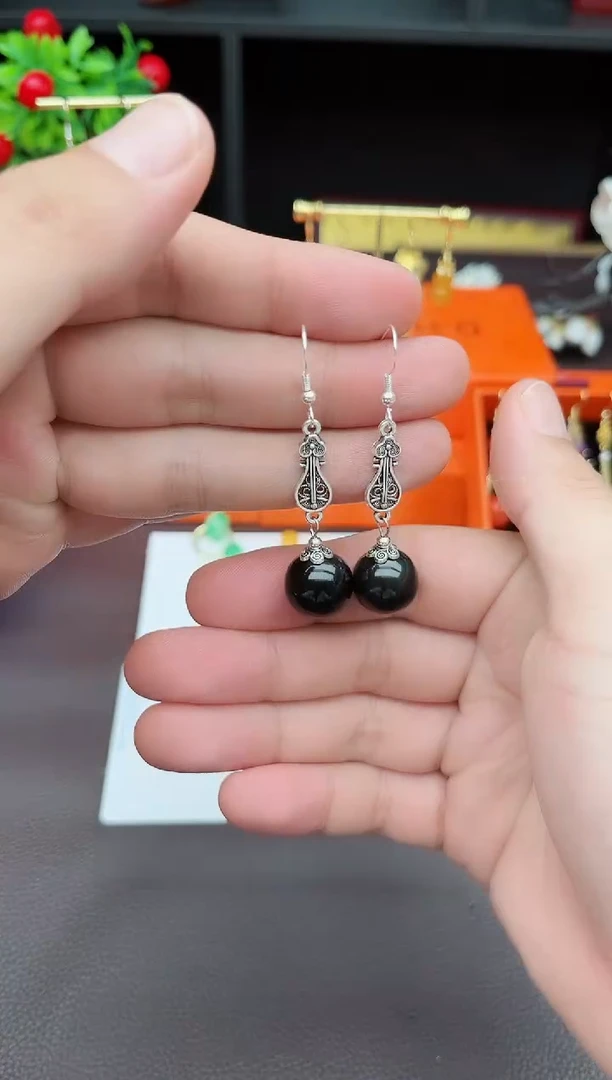 黑曜岩银S925镶嵌耳饰314000