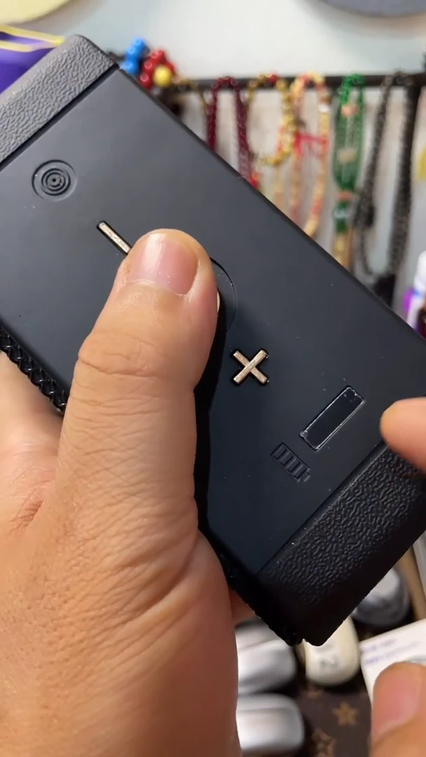 瓷片闪购商品 如图所示