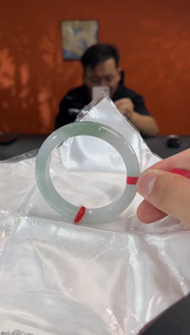 未镶嵌手镯翡翠12    54