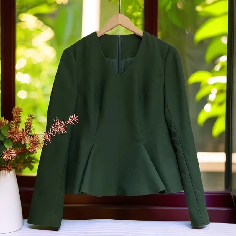 VV&AA 秋冬新款百搭高定设计感V领长袖上衣 RK90519VA