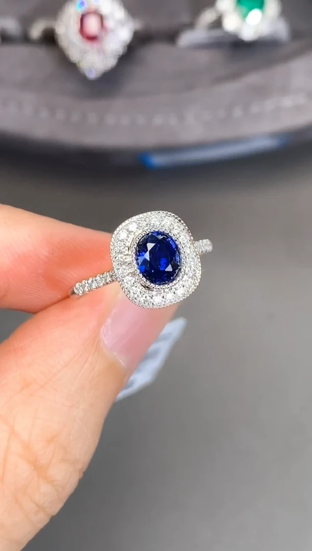 蓝宝石戒指18K金镶嵌【闪购】0.86ct/皇家蓝/七天鉴赏