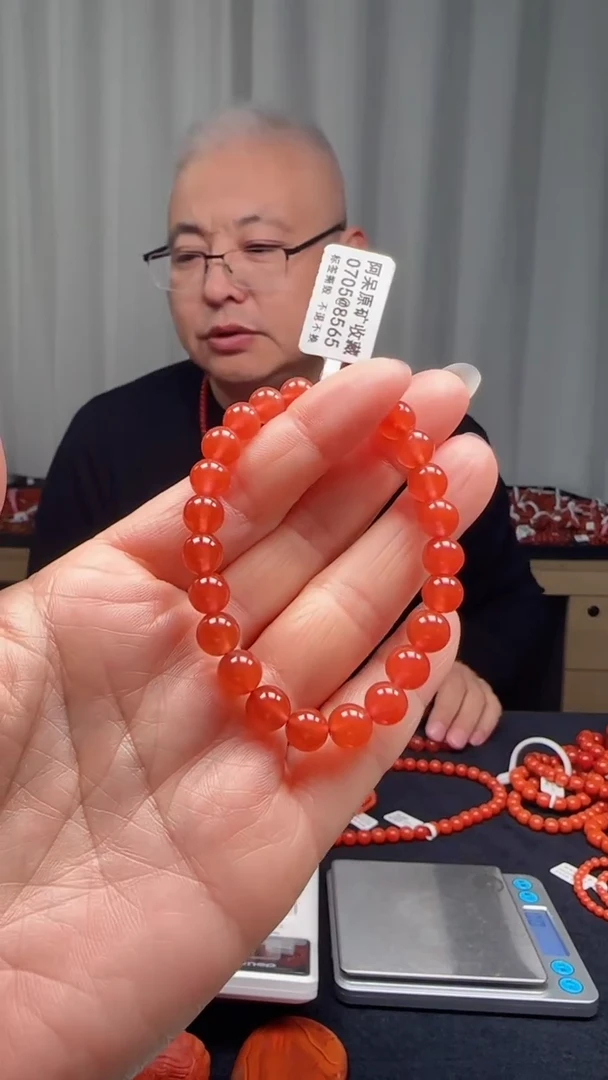 未镶嵌多样性发一件南红玛瑙7mm保山原矿冰红圆珠单圈