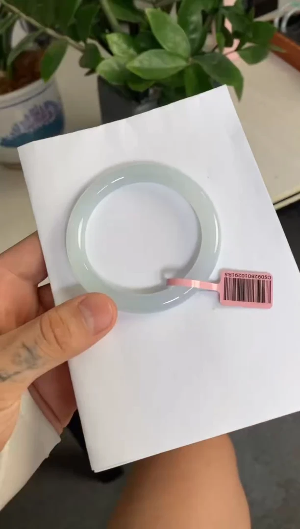 未镶嵌手镯翡翠（冰蓝晴圆条）39号