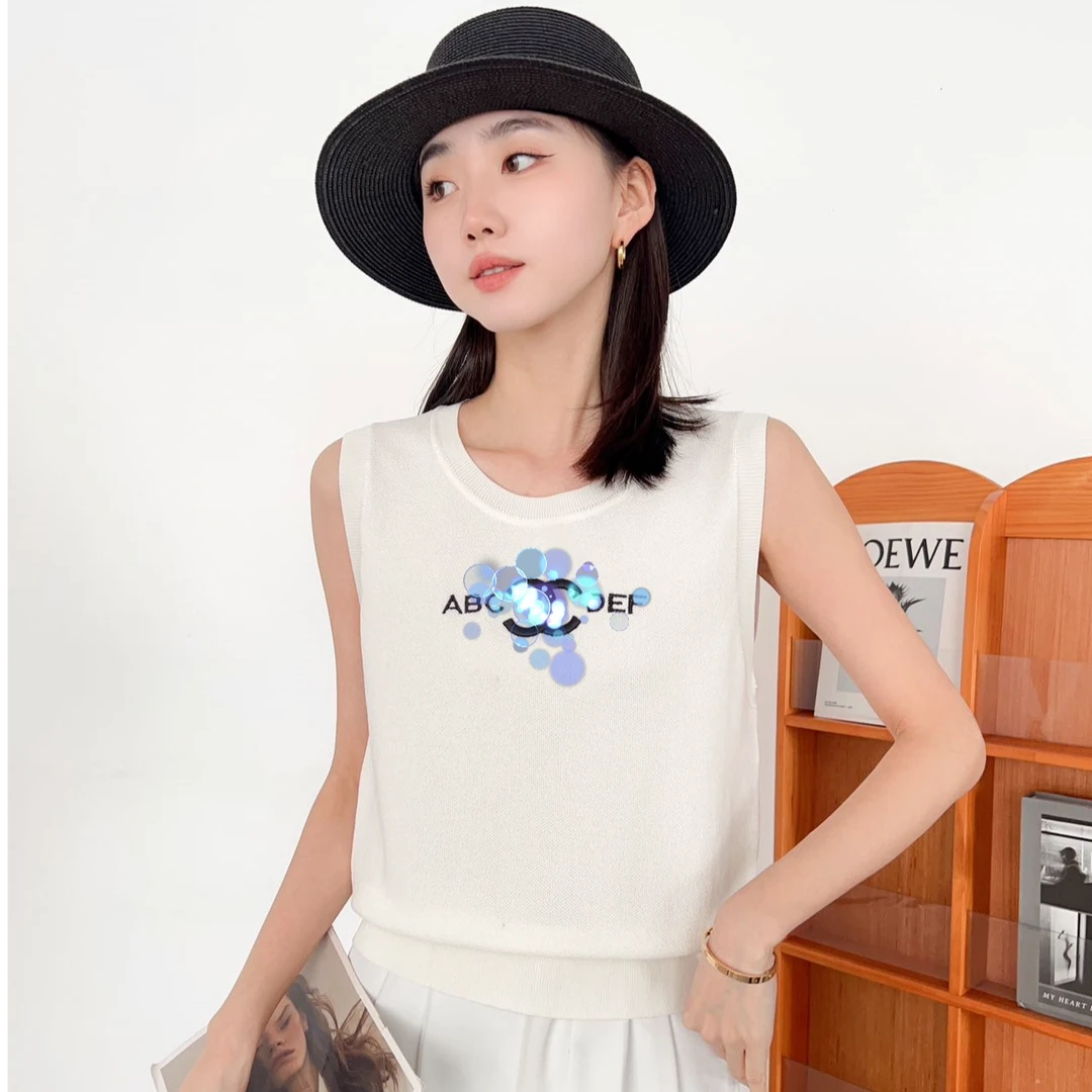 【面面专属】宽松型休闲风背心吊带简约圆领无袖夏季时尚女装251011