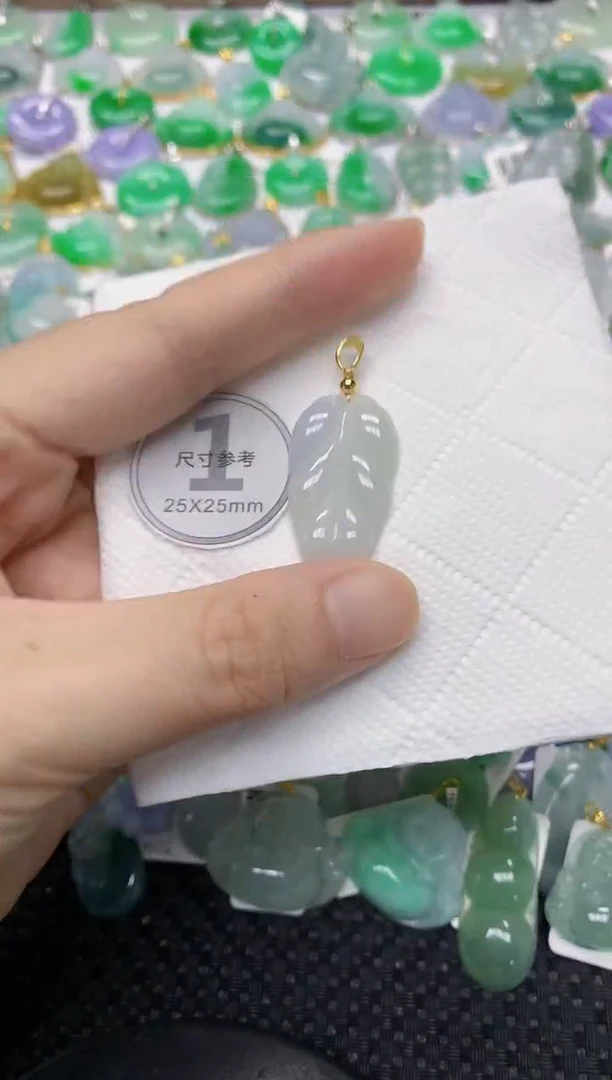 翡翠未镶嵌颈饰11111111