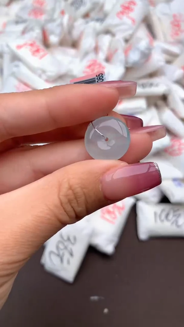 【闪购商品】翡翠挂件未镶嵌—