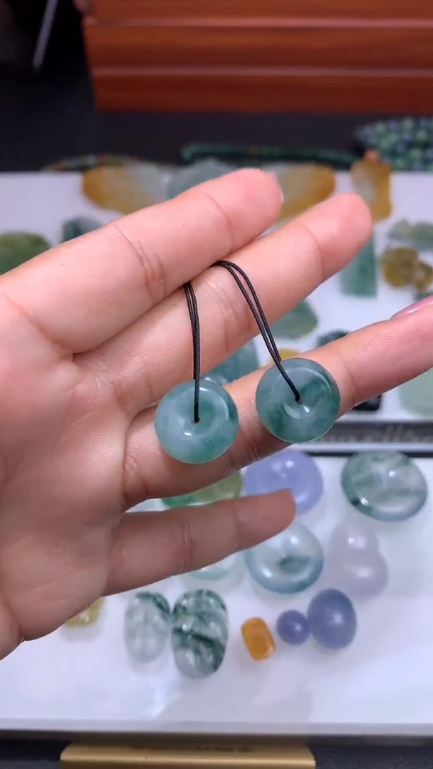 定制翡翠未镶嵌