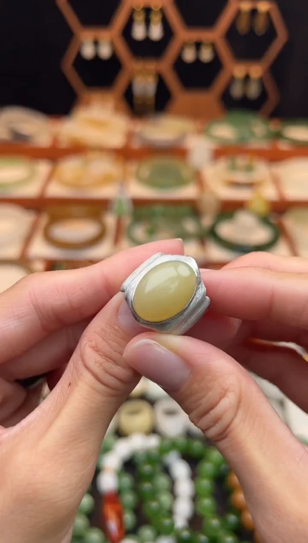 银S925镶嵌戒指和田玉福利