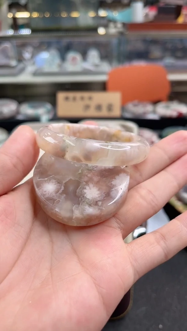未镶嵌手镯石英质玉54圈口（赠品镯心）6886685