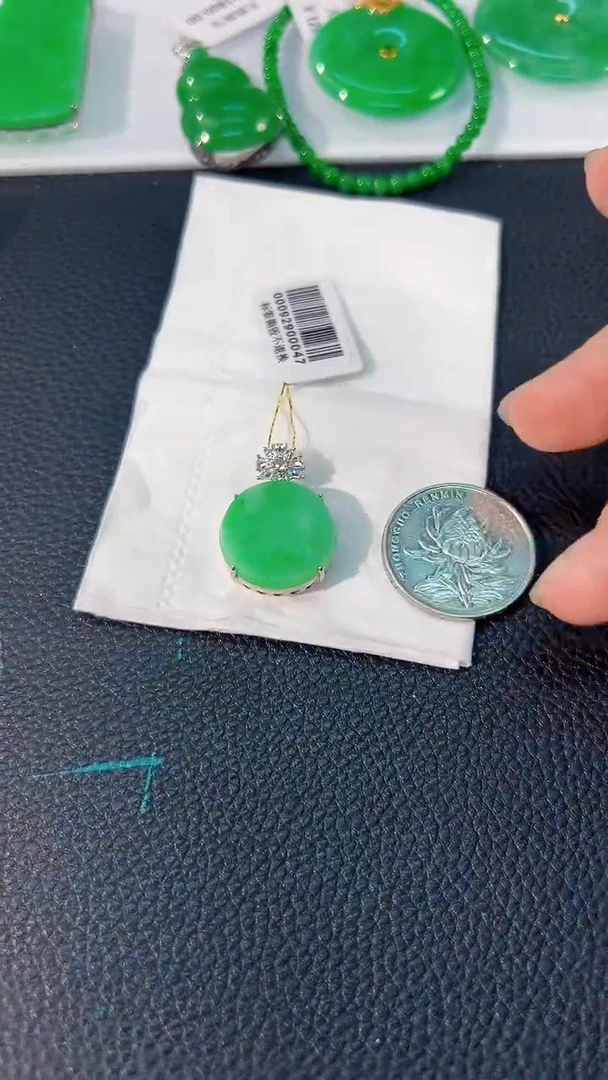 颈饰未镶嵌翡翠 缅料A货/支持复检/一件