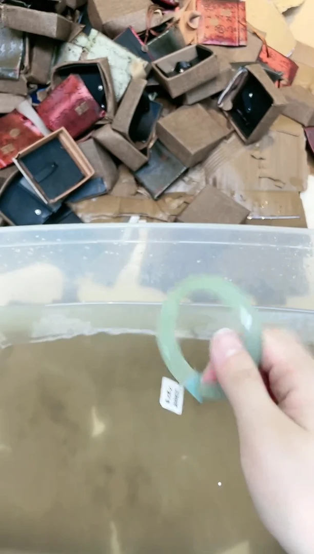 石英质玉手镯未镶嵌333-53