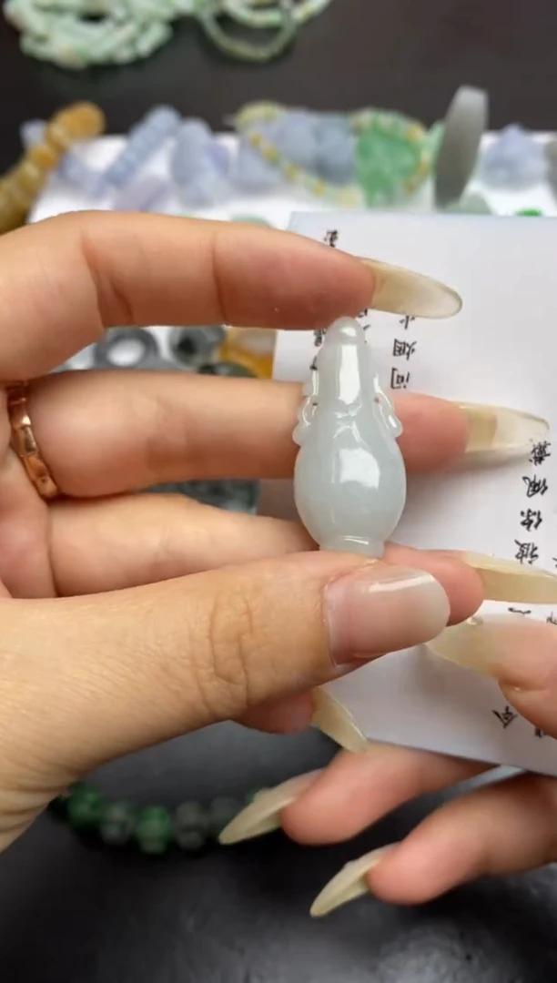 定制翡翠未镶嵌翡翠毛货~