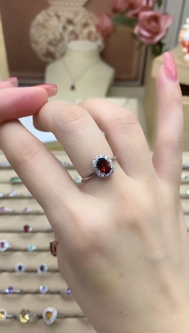 银S925镶嵌戒指石榴石石榴石