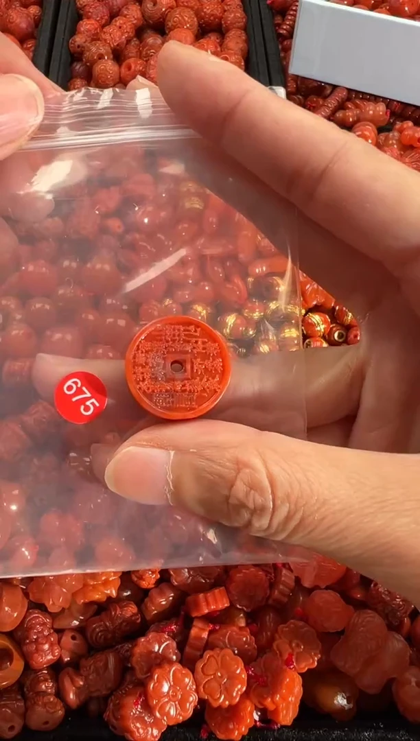 【闪购商品】南红玛瑙颈饰未镶嵌2