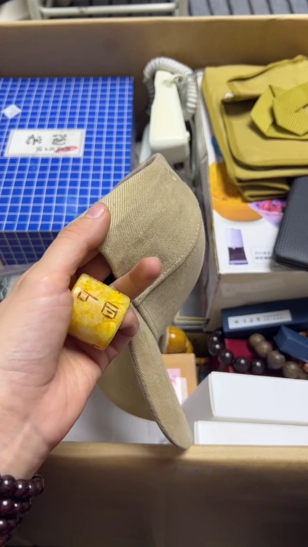 手工艺品琉璃沧**流瓷片瓷片瓷片瓷片