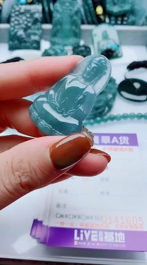 颈饰未镶嵌翡翠                  多样性发其1一