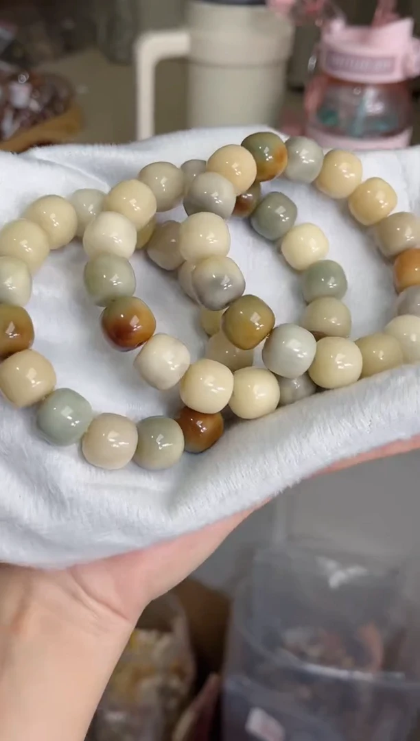 菩提根/象牙果手串Z26奶呼呼玉化桶珠13*14手串