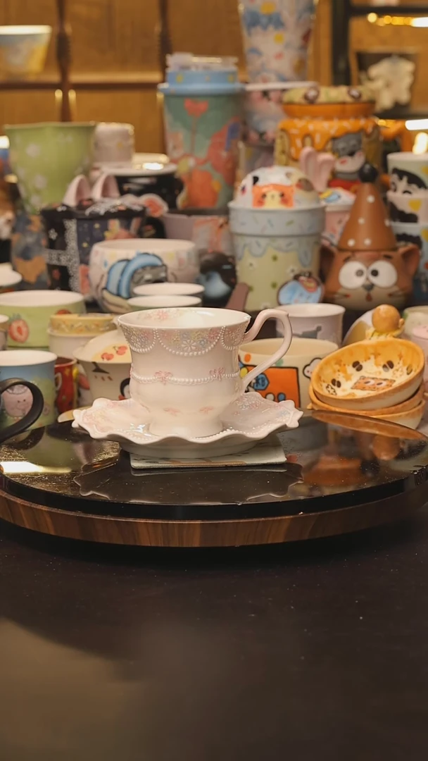 景德镇釉下彩绘设计师款式陶瓷