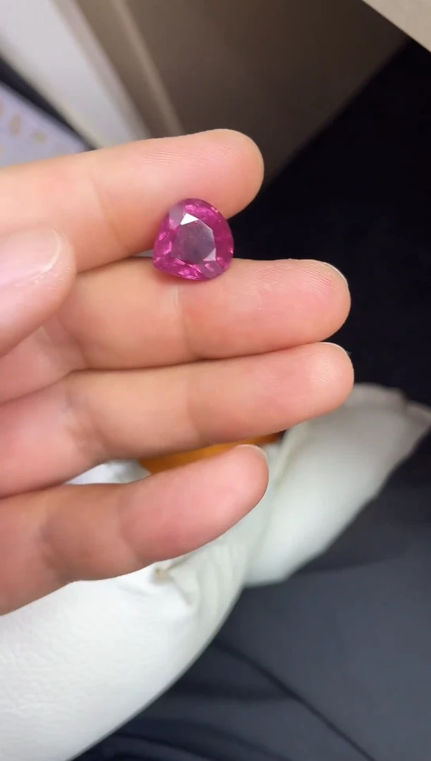 未镶嵌裸石碧玺7.64ct