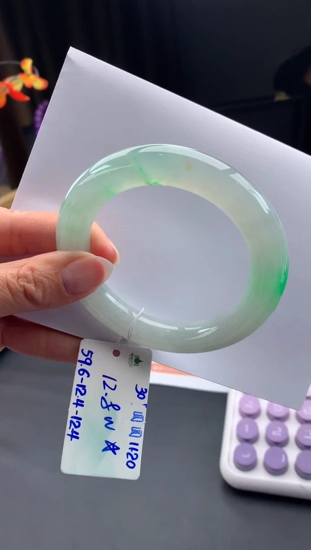 未镶嵌手镯翡翠翡翠自带#送人#，假一赔三