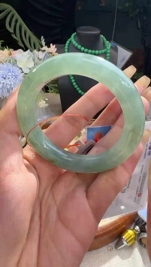 【闪购商品】翡翠手镯未镶嵌手镯