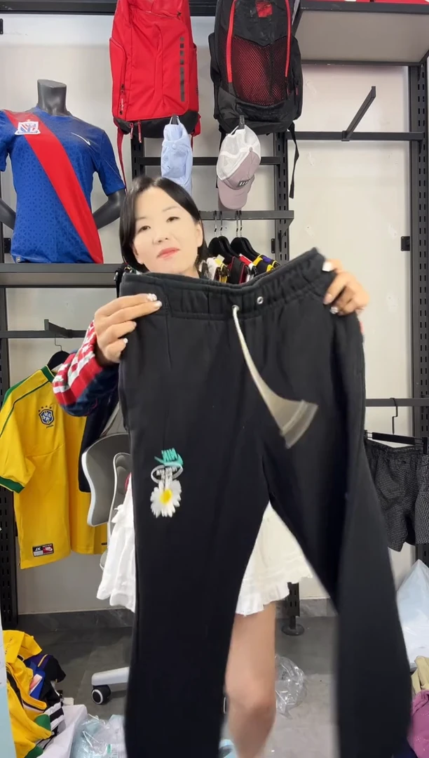 568编码 瑕疵款直播间过款为准 尺码·