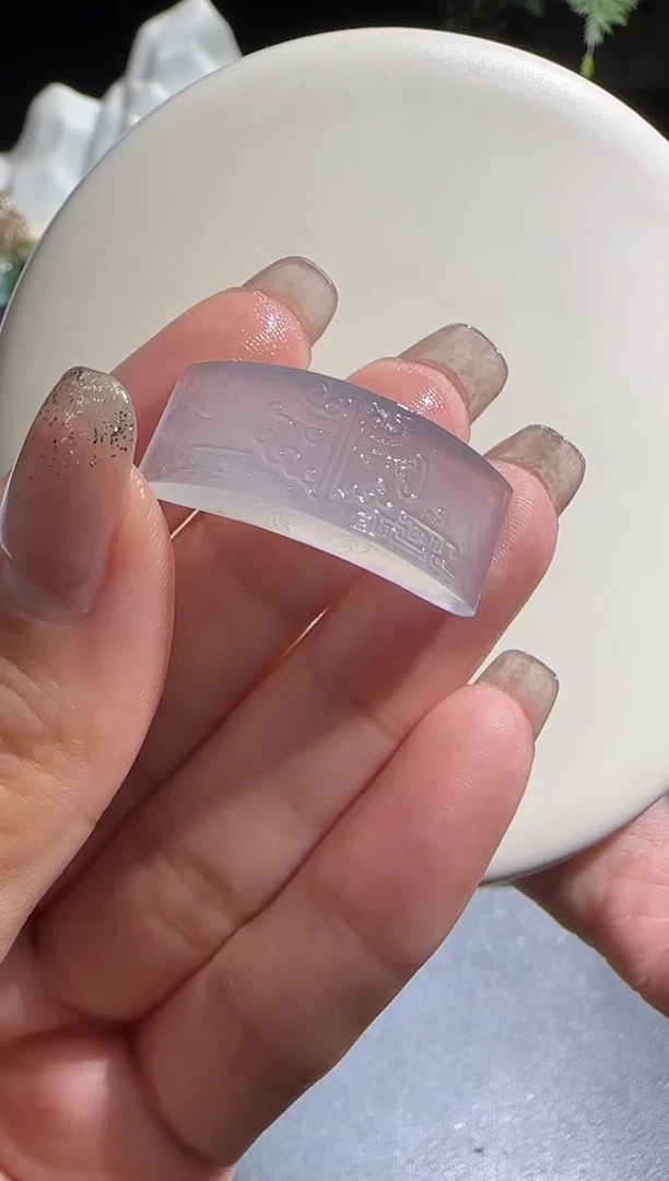 定制翡翠未镶嵌缅甸A货翡翠