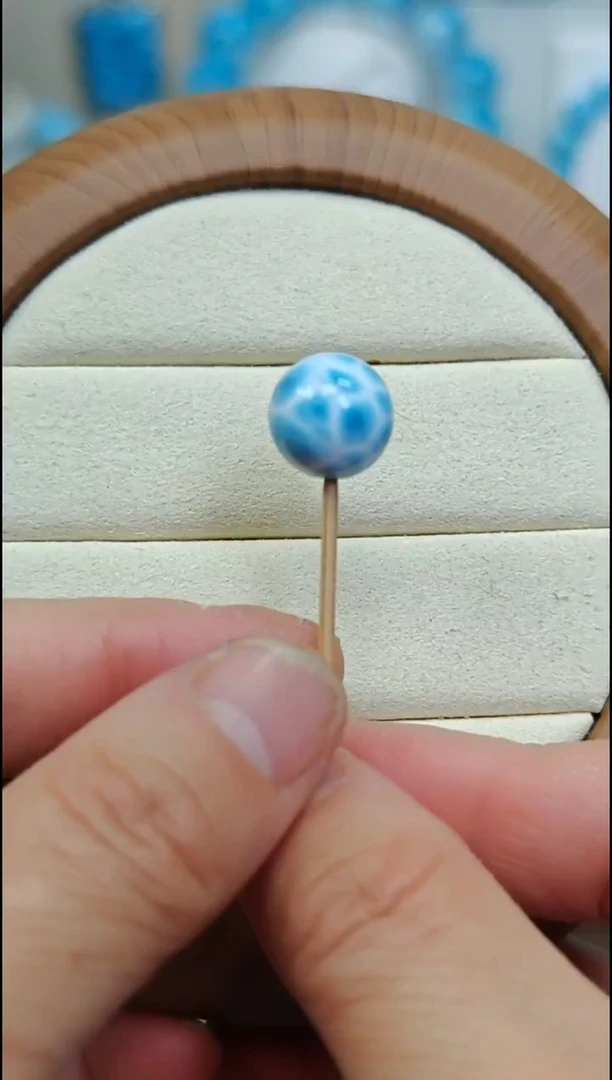 未镶嵌针钠钙石（海纹石）珠宝半成品知*多样性发一