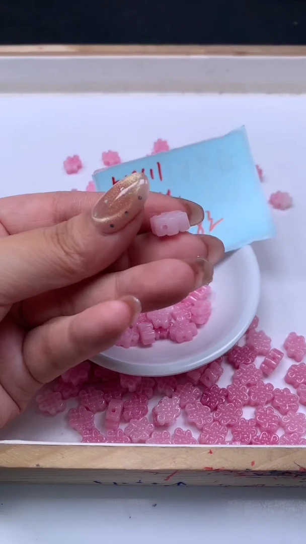 未镶嵌散珠拼合珍珠（马贝珠）E941 女皇贝 中国结8*12mm5个6.8元