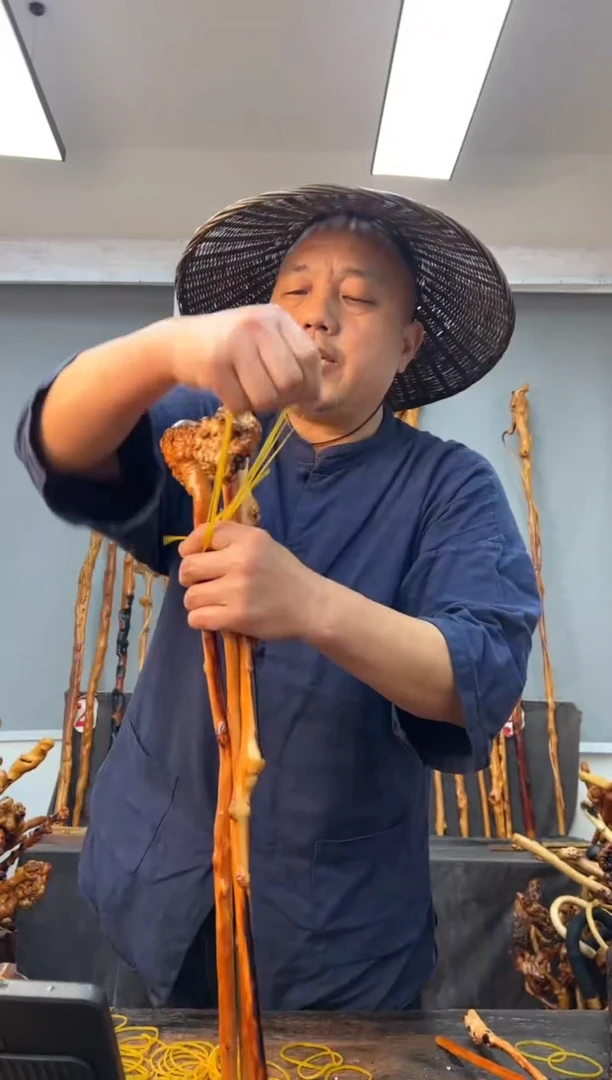 【闪购商品】黑果木其他黑果木050