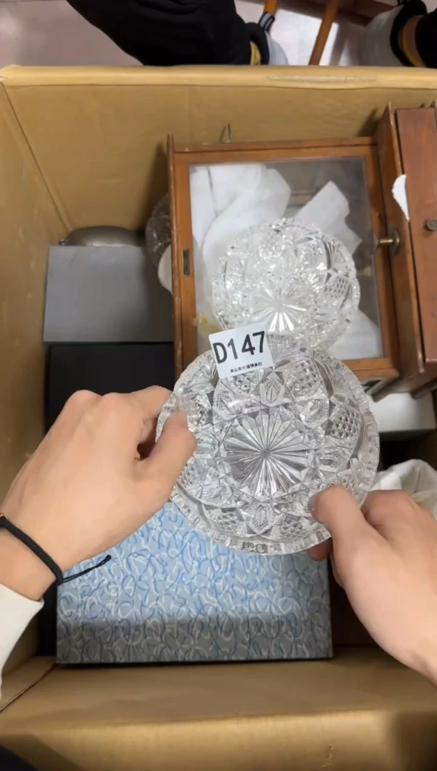 瓷片少*147 中古商品，谨慎购买