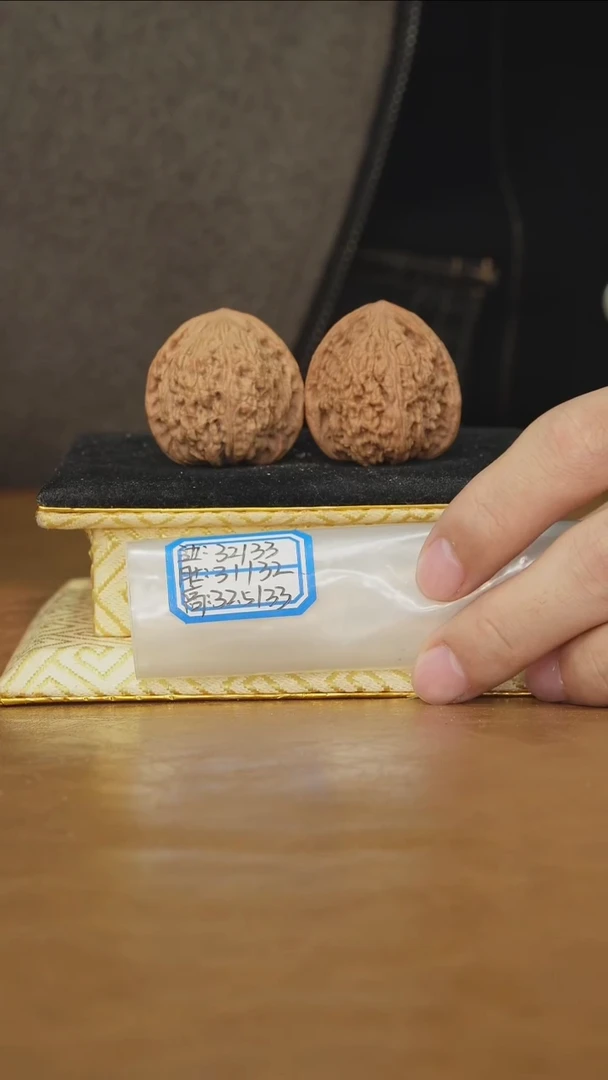 把件文玩核桃密纹